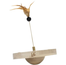 Katzenspielzeug mit Feder und Holzsockel