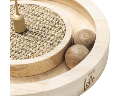 Katzenaktivitätsspielzeug aus Holz mit Kratzfläche und Spielbällen