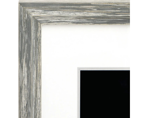 Découpe d'un cadre photo avec passe-partout