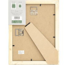 Arrière d'un cadre photo en bois avec dispositif de suspension et support