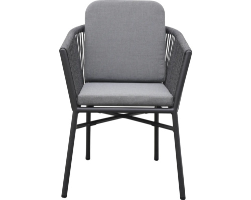 Gartenstuhl mit Armlehnen und grauen Kissen