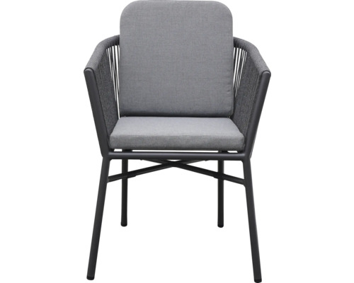 Gartenstuhl mit Armlehnen und grauen Polstern