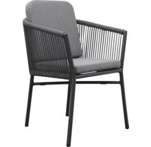 Grauer Gartensessel mit Armlehne und Kissen