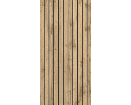 Panneau mural avec lattes verticales en bois aspect chêne et espaces noirs.