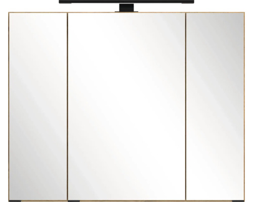 Armoire de toilette à trois portes avec éclairage noir sur le dessus.