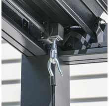 Vue détaillée d'une pergola avec câble de traction et fixation