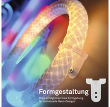 Flexibler LED Neon-Streifen in gebogener Form, befestigt mit Montageclips für individuelle Designs.