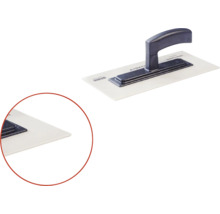 Taloche à lisser avec lame en plastique et poignée