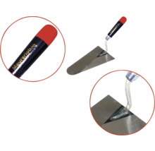 Truelle de maçon avec lame en acier et manche