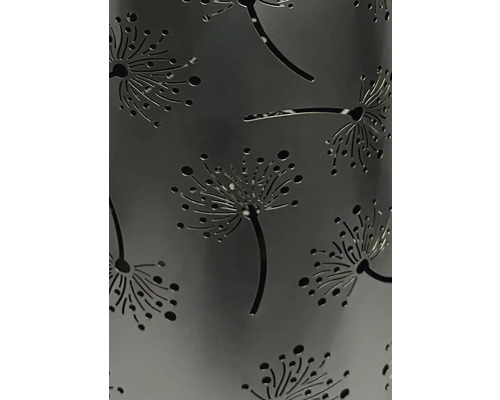 Dekoratives Metallobjekt mit ausgeschnittenen Pusteblumenmotiven