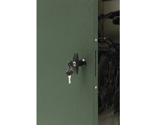 Vue détaillée d'un abri à vélos verrouillable avec des vélos à l'intérieur