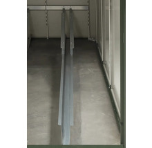 Vue intérieure d'une armoire métallique vide avec des rails