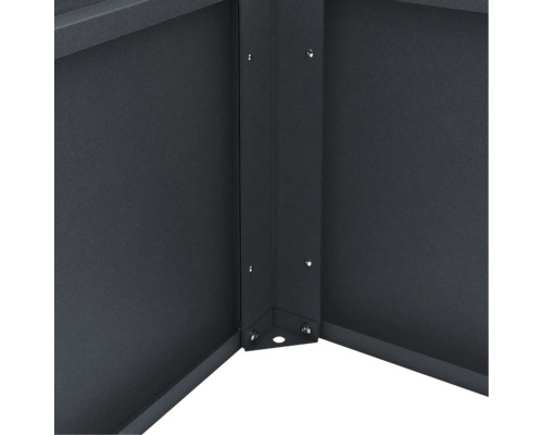 Raccord d'angle en métal avec vissage pour carrés potagers ou bacs à plantes.