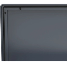 Gros plan sur le coin d'un cadre métallique de couleur anthracite muni d'un joint en caoutchouc noir et de cache-vis.