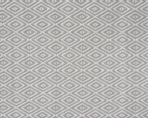 Webteppich mit geometrischem Rautenmuster in Grau und Weiß.