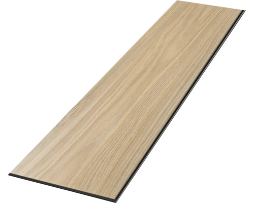 Einzelne Bodenplanke in Eichenoptik mit feiner Holzmaserung und dunkler Kante.