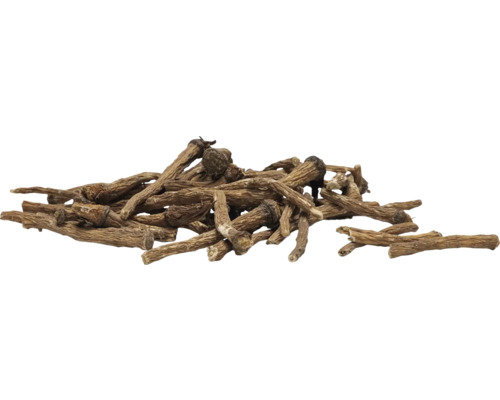 Ein Haufen getrockneter brauner Wurzeln in verschiedenen Längen und Dicken.