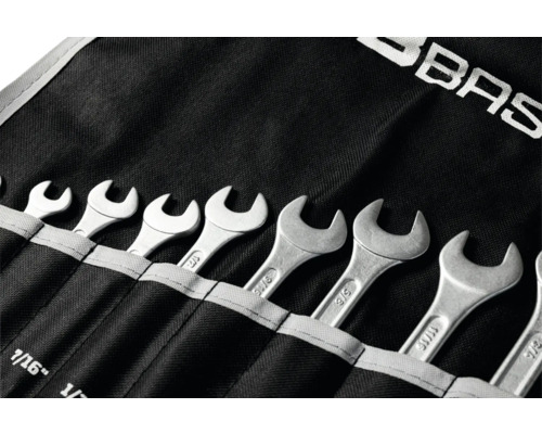 Jeu de clés à fourche dans une trousse en tissu noir avec différentes tailles en pouces