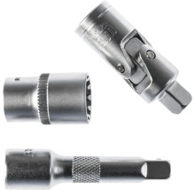 Accessoires pour clé à douille en métal avec cardan, douille et rallonge.