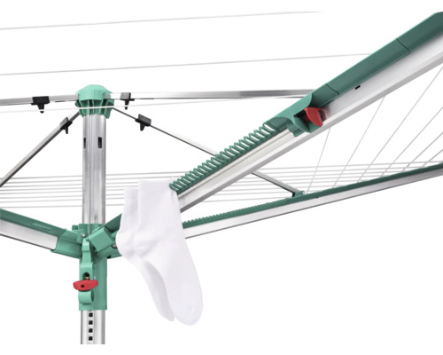 Vue détaillée d un séchoir parapluie en aluminium avec des éléments en plastique vert et une chaussette blanche.