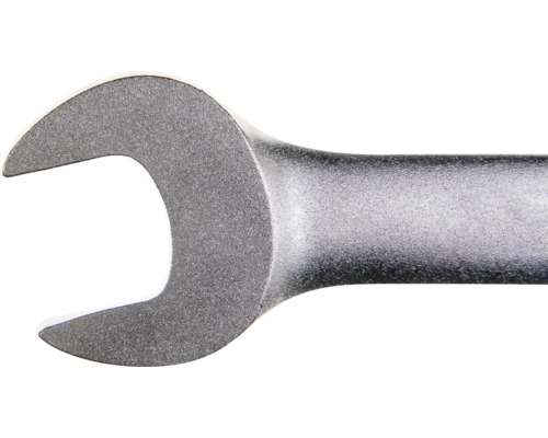 Nahaufnahme eines Gabelschlüsselkopfs aus mattem Metall