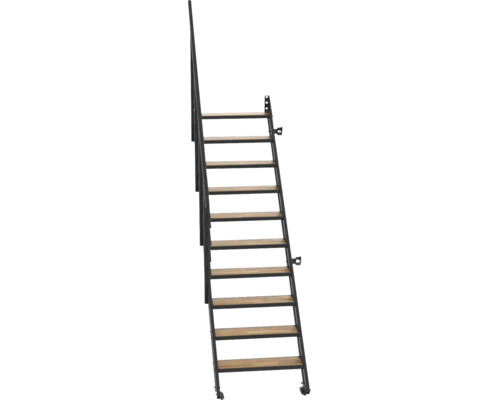 Platzsparende Treppe mit schwarzem Metallgestell, Holzstufen und einseitigem Handlauf.