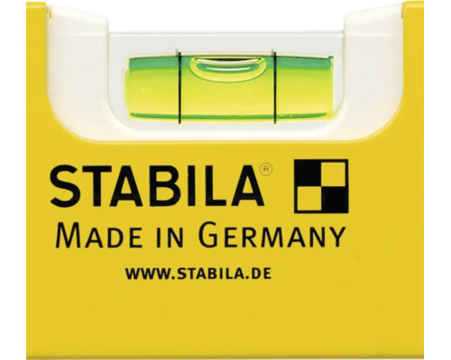 Nahaufnahme einer Stabila Wasserwaage mit Libelle, dem Stabila Logo und dem Herkunftssymbol Made in Germany.