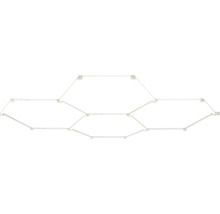 Modulares hexagonales LED Werkstatt Beleuchtungssystem bestehend aus miteinander verbundenen Lichtröhren.