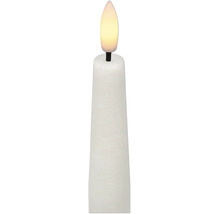 Weiße LED-Stabkerze aus Wachs mit leuchtender Flamme in Tropfenform.
