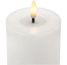 LED-Stumpenkerze mit warmweißer LED-Flamme