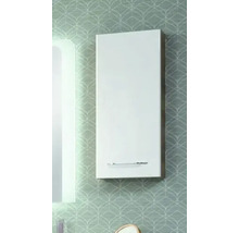 Armoire de toilette suspendue verticale avec façade blanche brillante et poignée métallique horizontale.