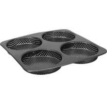 Perforierte Backform aus Metall für vier Burger-Brötchen.