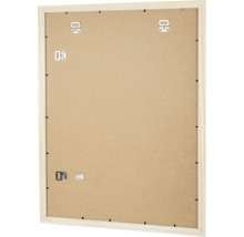 Rückseite eines Bilderrahmens aus Holz mit MDF-Rückwand und Metallaufhängern für Quer- und Hochformat.