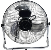 Rückansicht eines Bodenventilators aus Metall mit Schutzgitter und drei Flügeln.