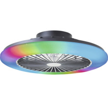 Moderner Deckenventilator mit integriertem LED-Lichtring in Regenbogenfarben und zentralem Gitter vor den Ventilatorflügeln.