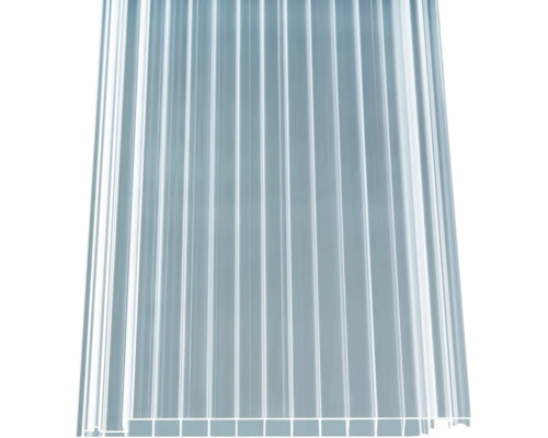 Plaque trapézoïdale transparente en plastique pour toitures.