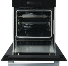 Four encastrable avec porte ouverte, plaque de cuisson et grille à l'intérieur.