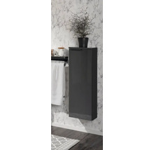 Armoire de salle de bain suspendue étroite anthracite sur un mur effet marbre à côté d'un porte-serviettes.