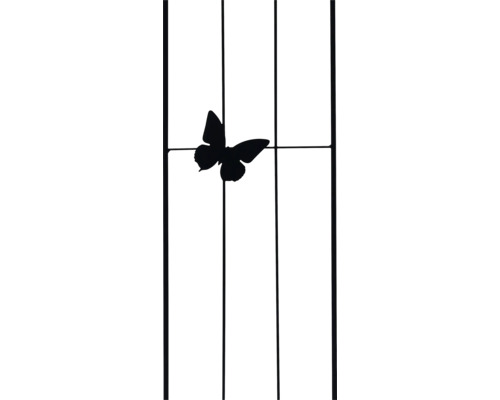 Vue détaillée d'un treillis décoratif en métal avec un motif de papillon.