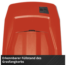 Detailansicht der Füllstandsanzeige am Grasfangkorb eines Rasenmähers zur Kontrolle der Grasmenge.