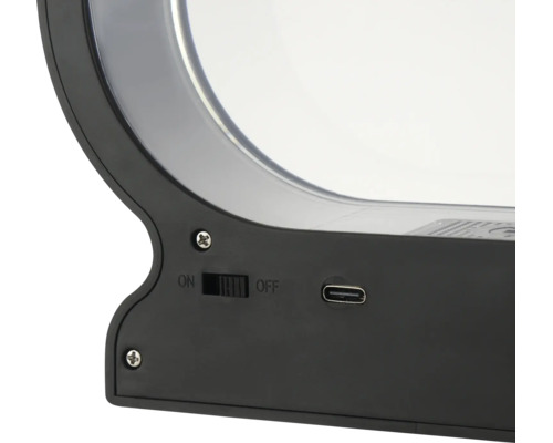 Detailansicht einer LED Leuchte mit An und Aus Schalter und USB C Ladeanschluss am Gehäuse