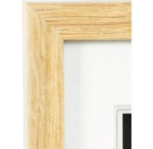 Cadre photo en bois avec veinure et passe-partout