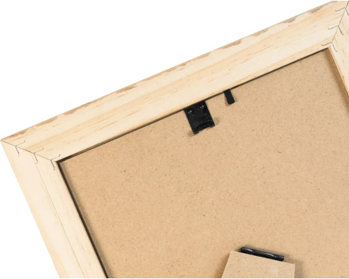 Dos d un cadre photo en bois avec attache et support