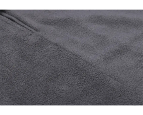 Vue détaillée du tissu polaire doux d un vêtement.
