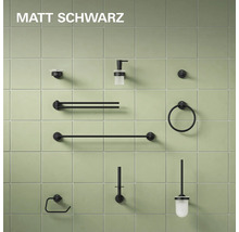 Ensemble d accessoires de salle de bain finition mate montés sur mur carrelé incluant porte serviette distributeur de savon et brosse WC