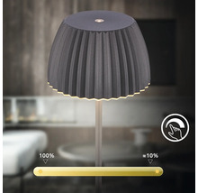 Dimmbare LED Tischleuchte mit plissiertem Schirm und Touch Steuerung zur Helligkeitseinstellung von 10 bis 100 Prozent.