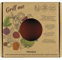 Verpackung der Grill me Piccolo Gemüseschale aus Terrakotta, geeignet für Grill und Backofen, hitzebeständig bis 930 Grad Celsius, handgefertigt.