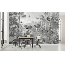 Wandbild mit Tier- und Pflanzenmotiven in einem Esszimmer.