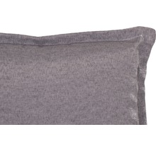 Graues Kissen aus Stoff