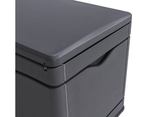 Detailansicht einer Kunststoff Gartenbox mit Deckel